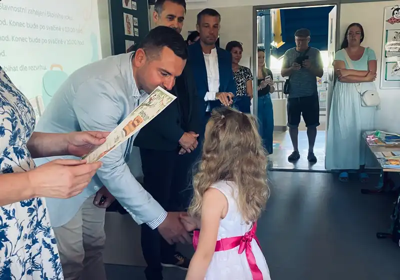 A je to tady...