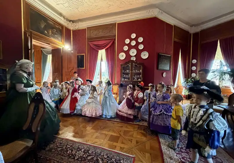 Princové a princezny