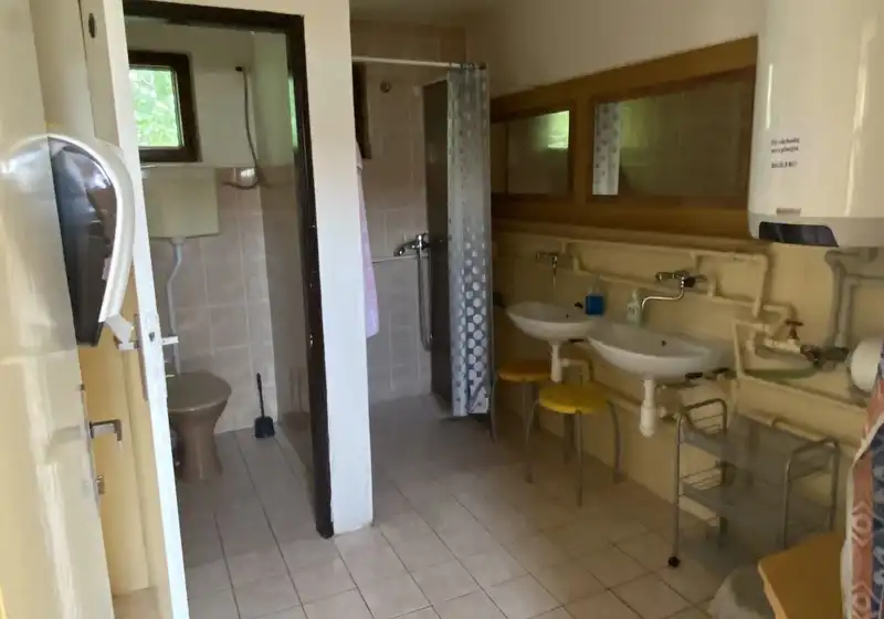Pronájem tělocvičny / ubytovny